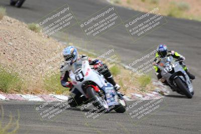 media/Jun-04-2022-WERA (Sat) [[b852bbbd55]]/Race 9 LW Twins Superbike V6 LW D Superstock/